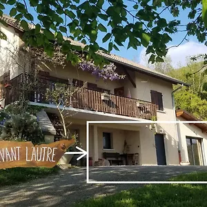 Un Pied Devant L'autre Sainte-Marie-D'Alvey
